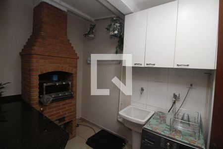 Casa de condomínio à venda com 120m², 3 quartos e 2 vagasÁrea de Serviço