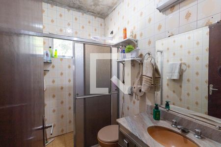 Casa à venda com 150m², 3 quartos e 4 vagasBanheiro da Suíte