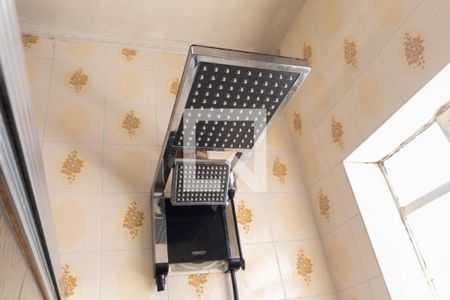 Casa à venda com 150m², 3 quartos e 4 vagasChuveiro