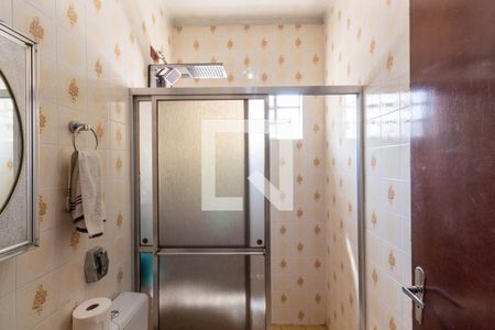 Casa à venda com 150m², 3 quartos e 4 vagasBanheiro 2