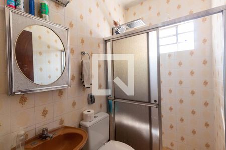 Casa à venda com 150m², 3 quartos e 4 vagasBanheiro 2