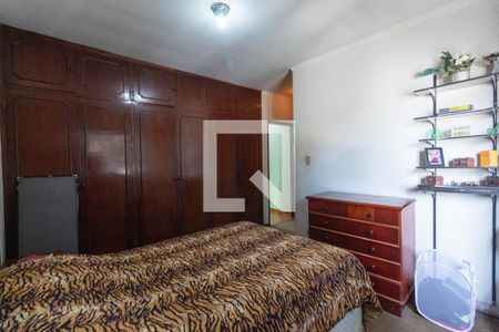 Casa à venda com 150m², 3 quartos e 4 vagasQuarto Suíte