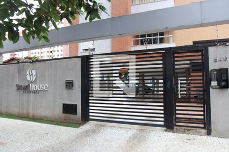 Apartamento para alugar com 64m², 2 quartos e 1 vagaFachada