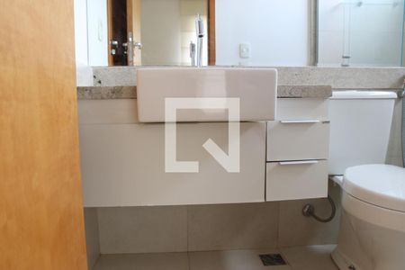 Apartamento para alugar com 64m², 2 quartos e 1 vagaBanheiro
