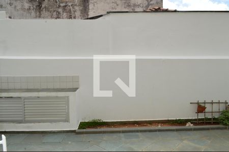 Apartamento para alugar com 88m², 2 quartos e sem vagaQuintal
