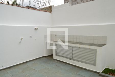 Apartamento para alugar com 88m², 2 quartos e sem vagaQuintal