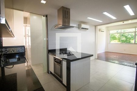 Apartamento à venda com 90m², 1 quarto e 1 vagaCozinha
