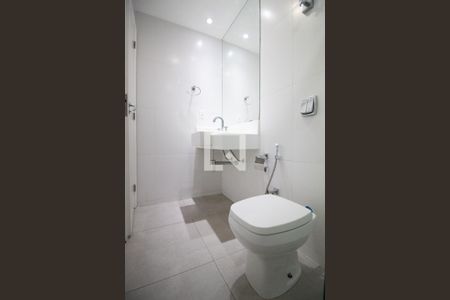 Apartamento à venda com 90m², 1 quarto e 1 vagaBanheiro da Suíte