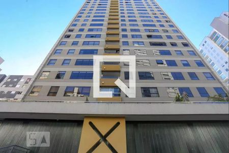 Apartamento para alugar com 74m², 1 quarto e 1 vagaHall de entrada