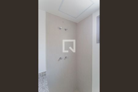 Studio à venda com 30m², 1 quarto e sem vaga Studio à venda com 30m², 1 quarto e sem vagaBanheiro