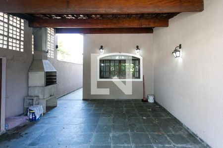 Casa à venda com 115m², 3 quartos e 2 vagasGaragem