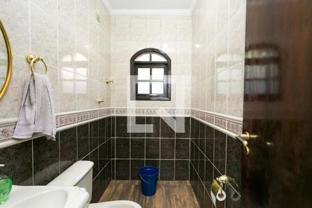 Casa à venda com 115m², 3 quartos e 2 vagasBanheiro