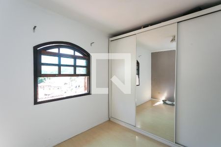 Casa à venda com 115m², 3 quartos e 2 vagassuíte 1