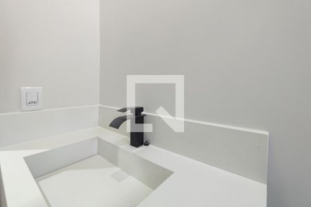 Casa de condomínio à venda com 274m², 3 quartos e 4 vagasBanheiro Suíte 2