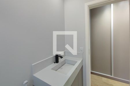 Casa de condomínio à venda com 274m², 3 quartos e 4 vagasBanheiro Suíte