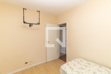 Apartamento à venda com 99m², 3 quartos e 2 vagasQuarto 3