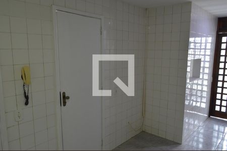Apartamento à venda com 75m², 2 quartos e 1 vagaCozinha