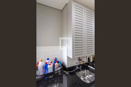 Apartamento à venda com 70m², 2 quartos e 1 vaga Apartamento à venda com 70m², 2 quartos e 1 vagaÁrea de Serviço