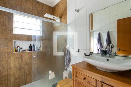 Casa à venda com 142m², 2 quartos e 1 vagaBanheiro