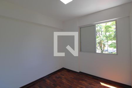 Quarto 1 de apartamento para alugar com 3 quartos, 70m² em Socorro, São Paulo