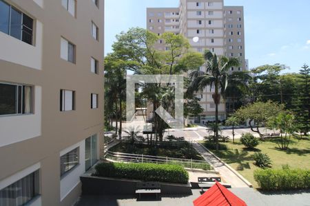 Vista janela da sala de apartamento para alugar com 3 quartos, 70m² em Socorro, São Paulo