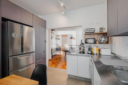 Apartamento à venda com 101m², 2 quartos e 1 vagaCozinha