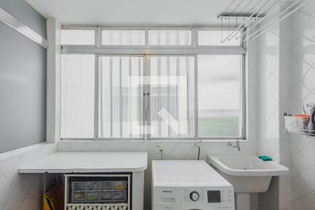 Apartamento à venda com 101m², 2 quartos e 1 vagaÁrea de Serviço