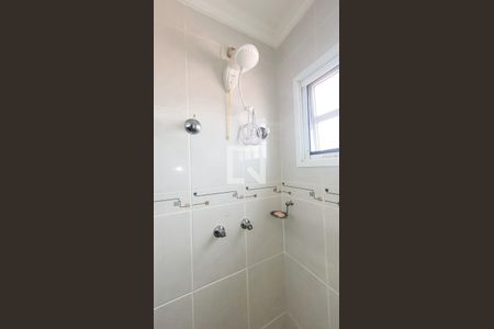 Casa para alugar com 360m², 4 quartos e 3 vagas Casa para alugar com 360m², 4 quartos e 3 vagasBanheiro Social