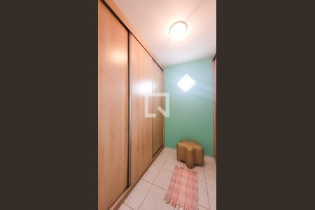 Casa para alugar com 360m², 4 quartos e 3 vagas Casa para alugar com 360m², 4 quartos e 3 vagasCloset da Suite