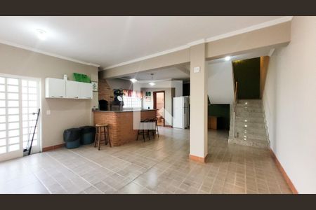 Casa para alugar com 360m², 4 quartos e 3 vagas Casa para alugar com 360m², 4 quartos e 3 vagasÁrea gourmet