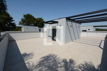 Casa de condomínio para alugar com 350m², 4 quartos e 4 vagasTerraço