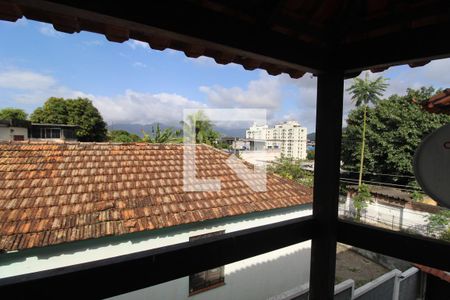 Apartamento à venda com 60m², 2 quartos e 1 vagaSuíte - Varanda