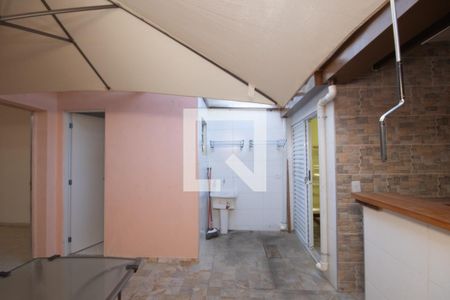 Casa à venda com 90m², 3 quartos e 1 vagaQuintal