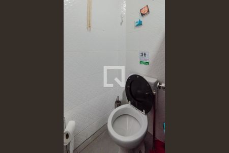 Casa à venda com 120m², 4 quartos e sem vaga Casa à venda com 120m², 4 quartos e sem vagaBanheiro 2