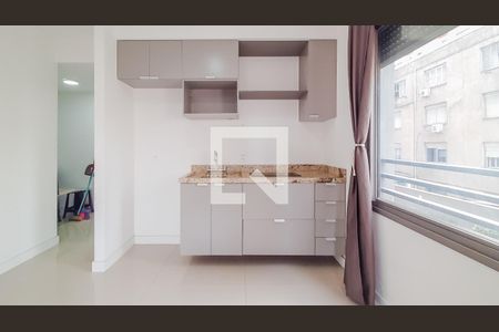 Kitnet - Cozinha de kitnet/studio à venda com 1 quarto, 30m² em Farroupilha, Porto Alegre