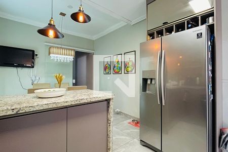 Casa à venda com 220m², 5 quartos e 2 vagas Casa à venda com 220m², 5 quartos e 2 vagasCozinha 1