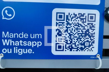 Casa à venda com 220m², 5 quartos e 2 vagas Casa à venda com 220m², 5 quartos e 2 vagasIEBK-47