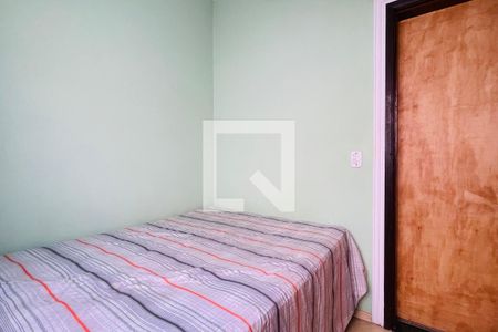 Casa à venda com 220m², 5 quartos e 2 vagas Casa à venda com 220m², 5 quartos e 2 vagasQuarto 1