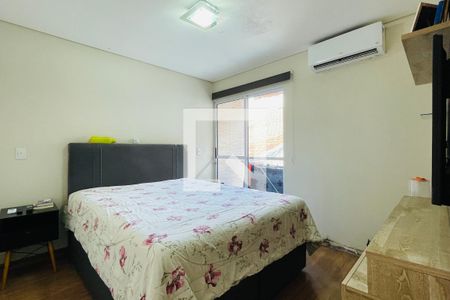 Casa à venda com 220m², 5 quartos e 2 vagas Casa à venda com 220m², 5 quartos e 2 vagasSuíte 2