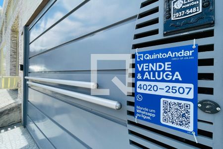 Casa à venda com 220m², 5 quartos e 2 vagas Casa à venda com 220m², 5 quartos e 2 vagasIEBK-47