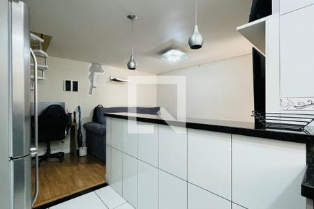 Casa à venda com 220m², 5 quartos e 2 vagas Casa à venda com 220m², 5 quartos e 2 vagasCozinha 2