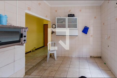 Casa à venda com 350m², 4 quartos e 2 vagasCozinha