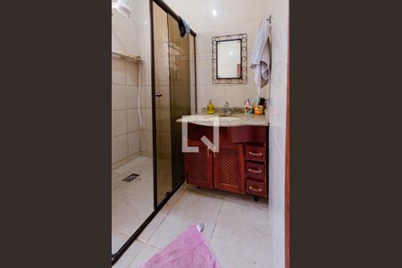 Casa à venda com 350m², 4 quartos e 2 vagasBanheiro