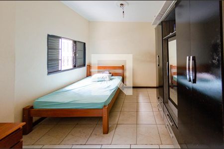 Casa à venda com 350m², 4 quartos e 2 vagasSuíte 1