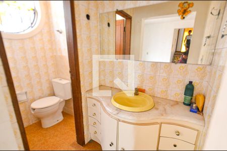 Casa à venda com 268m², 3 quartos e 2 vagasLavabo