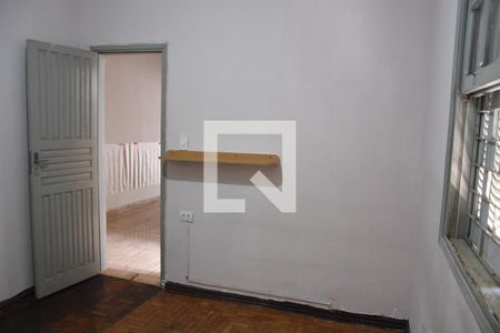 Casa para alugar com 120m², 2 quartos e 2 vagasQuarto 3