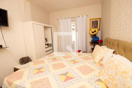 Casa de condomínio à venda com 255m², 3 quartos e 1 vagaQuarto 2