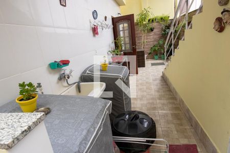 Casa de condomínio à venda com 255m², 3 quartos e 1 vagaÁrea de Serviço