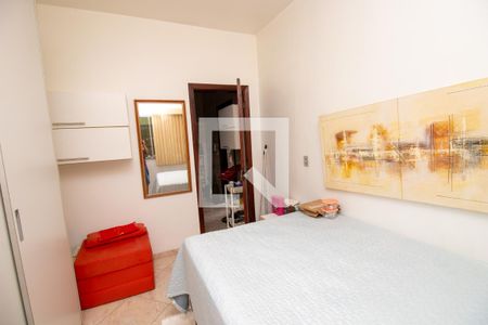 Casa de condomínio à venda com 255m², 3 quartos e 1 vagaQuarto 1