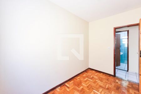 Casa para alugar com 250m², 3 quartos e 3 vagas Casa para alugar com 250m², 3 quartos e 3 vagasQuarto 1